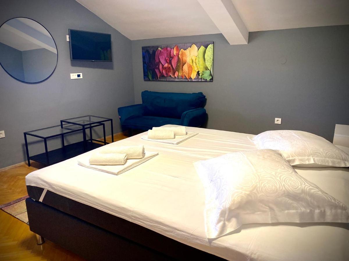 Apartements And Rooms Next To The Sea - Belveder Rab Supetarska Draga Extérieur photo