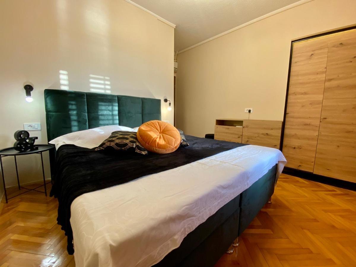 Apartements And Rooms Next To The Sea - Belveder Rab Supetarska Draga Extérieur photo
