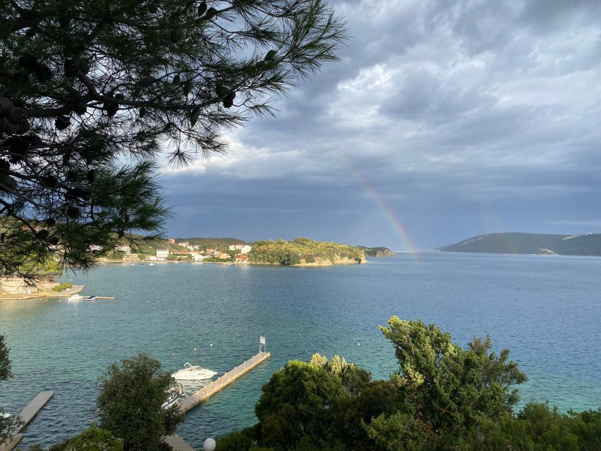 Apartements And Rooms Next To The Sea - Belveder Rab Supetarska Draga Extérieur photo
